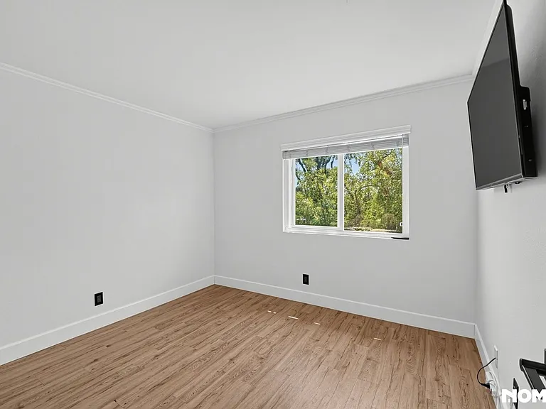 22811 Malaga Way — Photo 18