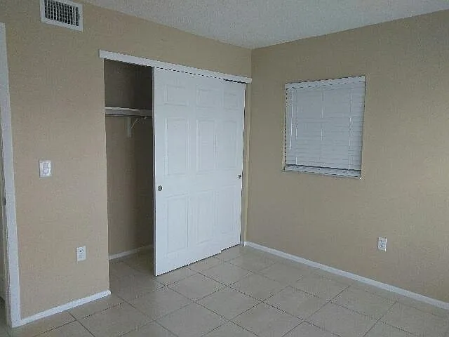 2015 S Tuttle Ave #4 — Photo 7