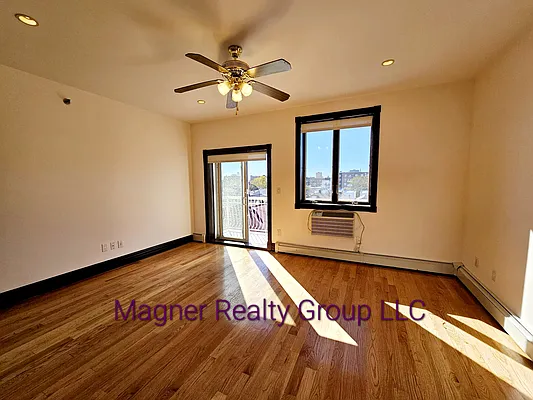 Rented by Magner Realty Group, LLC | media 16