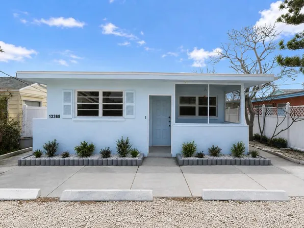 13368 1st St E #3, Saint Petersburg, FL 33708