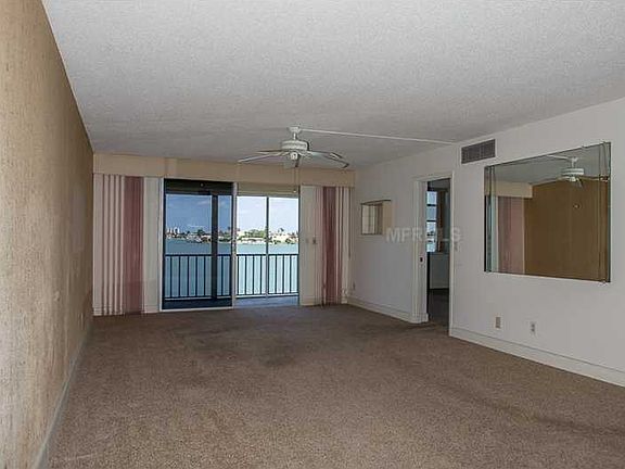 4th image of 7910 Sun Island Dr S APT 301