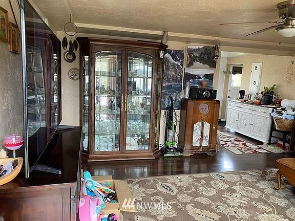 4th image of 5309 S Trafton St