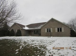 1882 N Cidermill Rd, Michigan City, IN 46360