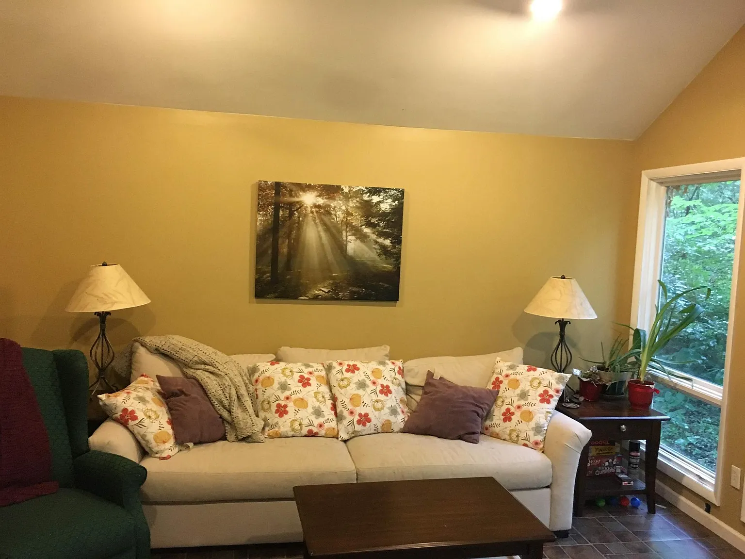 1465 Hemlock Dr — Photo 3