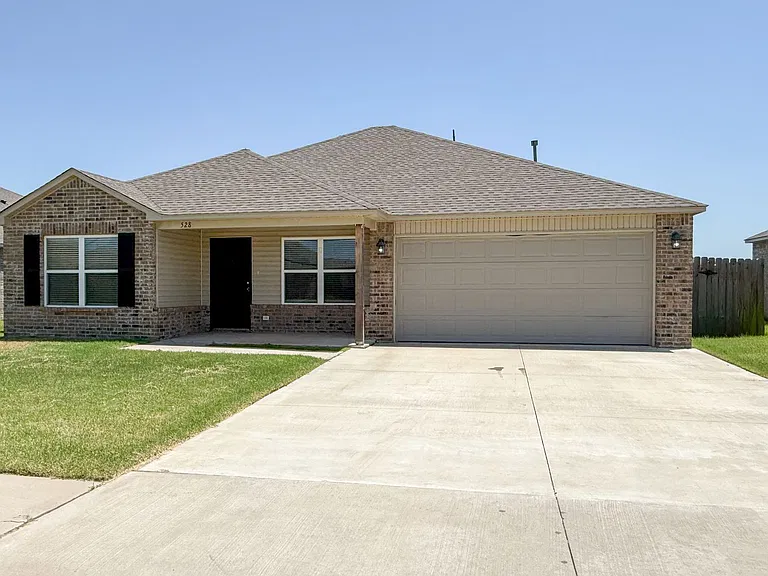528 Fox Burrow Ln — Photo 2