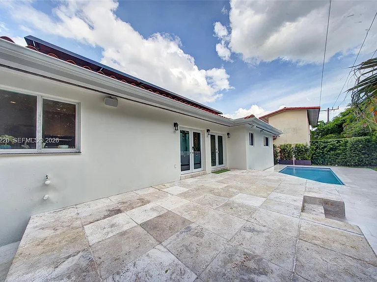 3508 Crystal View Ct — Photo 34