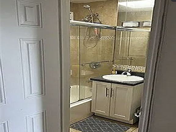 4th image of 308 E 85th St APT 5B