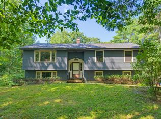 42 Great Oak Drive, Chester, NH 03036