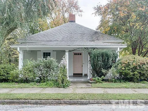 1016 Hale St Photo 1