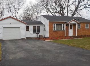 360 Windsor Rd, Rochester, NY 14612