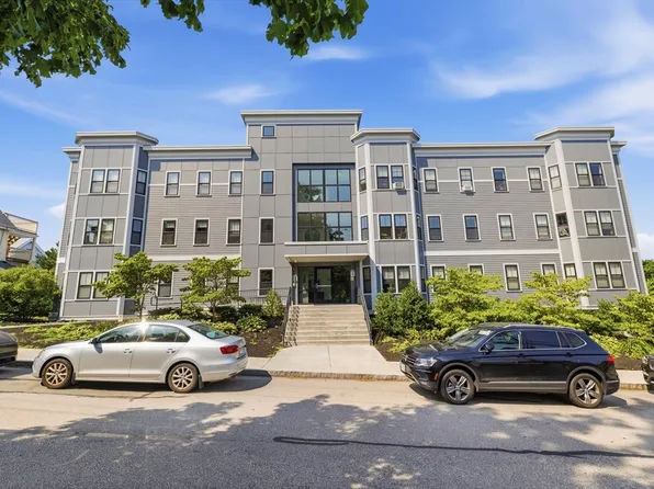 145 Newbury Ave APT 15, Quincy, MA 02171