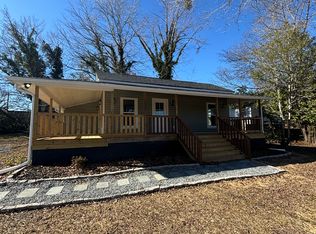 710 S Howard Ave, Landrum, SC 29356