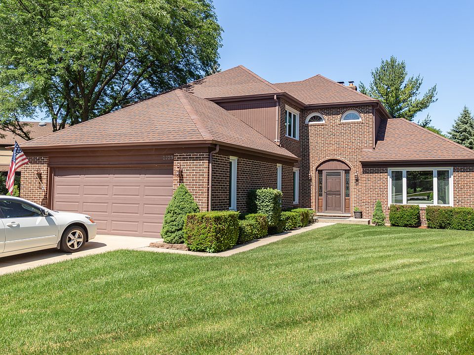 1st image of 2223 Amhurst Ct