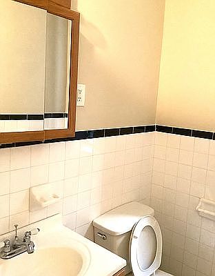 5th image of 2340 7th Ave #63