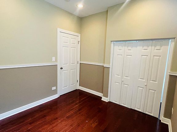 4th image of 9108 Grant Ave #1