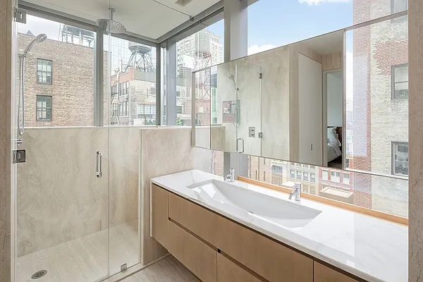 Sold by Dolly Lenz Real Estate LLC | media 29