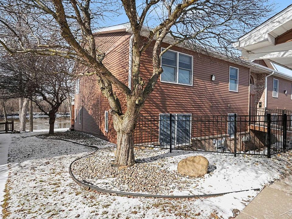 1st image of 8233 Midland Rd