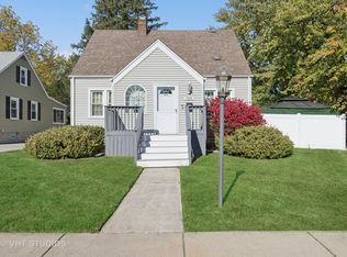 3362 Ann St, Lansing, IL