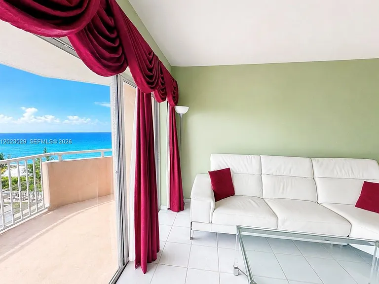 1950 S Ocean Dr #8K — Photo 4