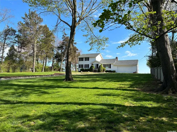 750 Cedar Point Drive E, Southold, NY 11971