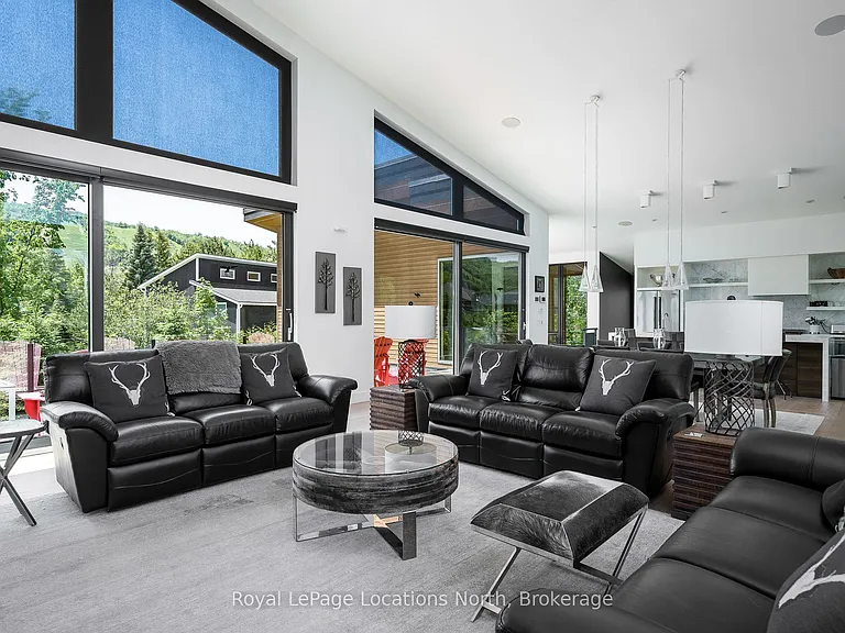 120 Craigleith Rd — Photo 4
