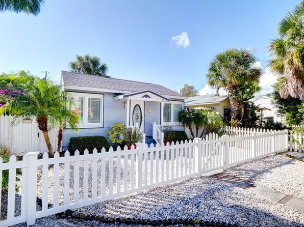 3031 56th St S, Gulfport, FL 33707