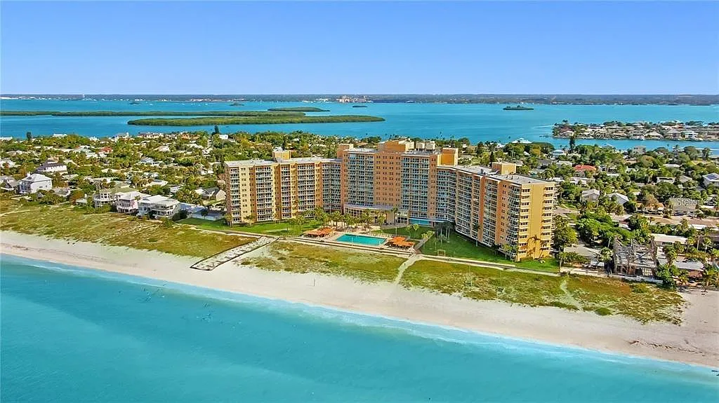 1 bed, 772 sqft, $3,200 — Photo 2
