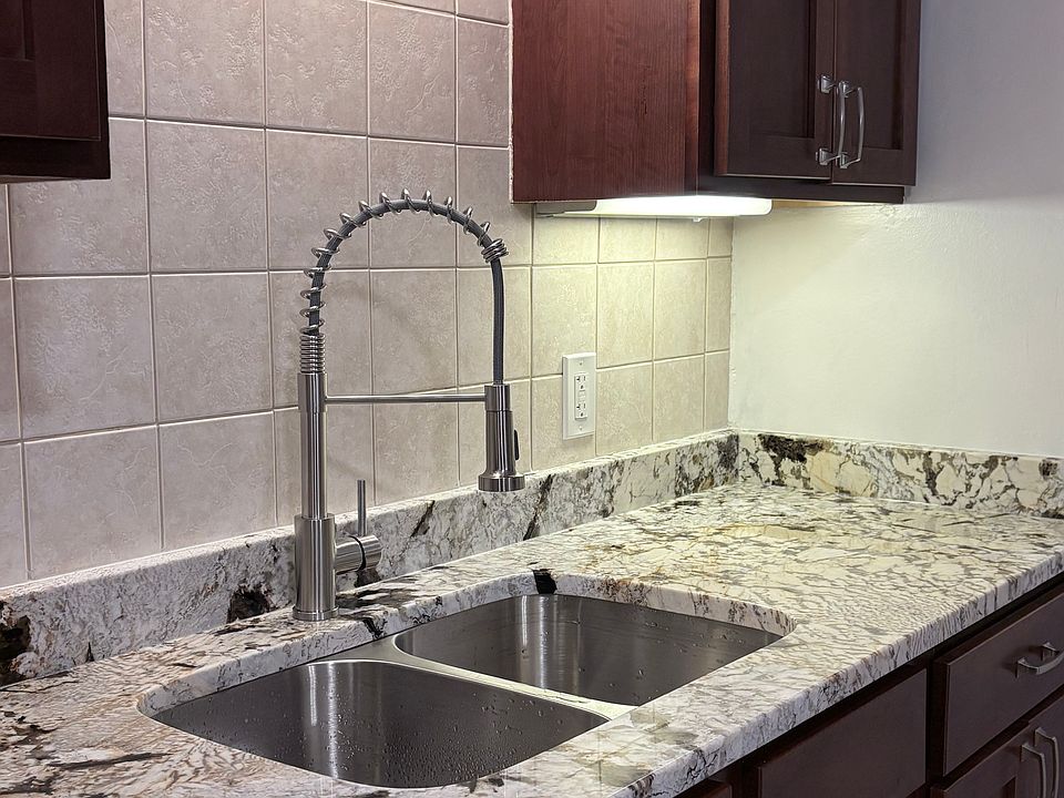1st image of 2061 Wascana Ave
