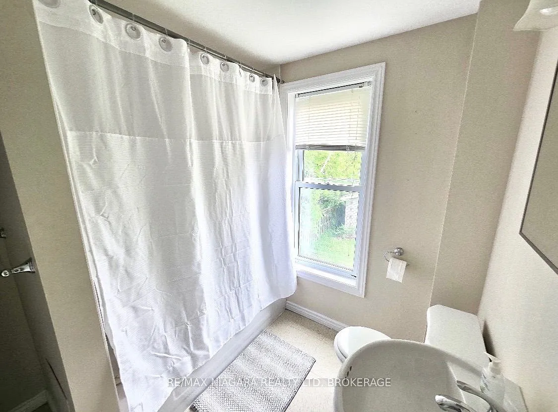 2 bed, $1,750 — Photo 4