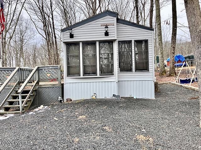 1st image of 224 Locust Lake Dr