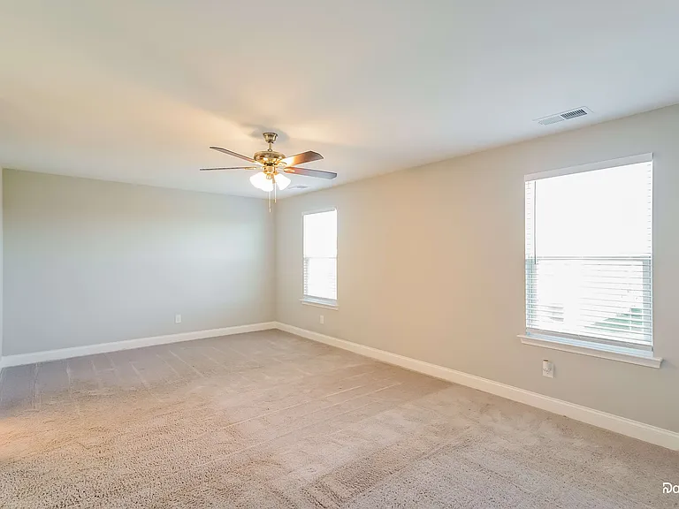 293 Cloverbrook Way — Photo 9