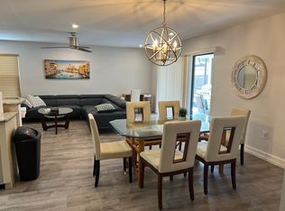 4441 Groveland Ave, Sarasota, FL 34231