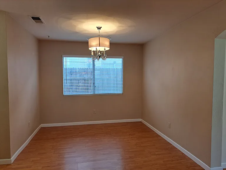 9507 Salinger St — Photo 9