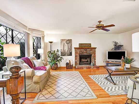 2nd image of 15731 Tetley St APT 6D