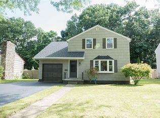 209 Burley Rd, Rochester, NY 14612