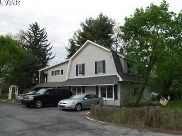 6080 Weaversville Rd, Bethlehem, PA 18017