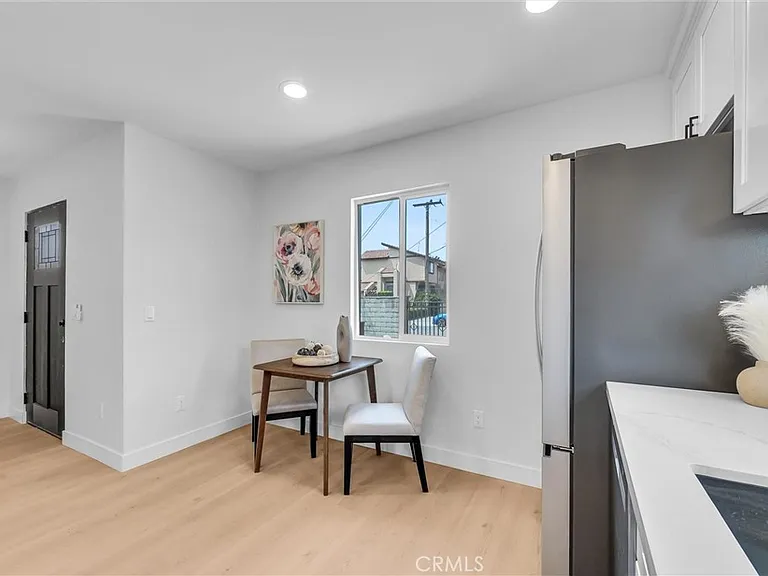 2305 Sesmas St — Photo 33