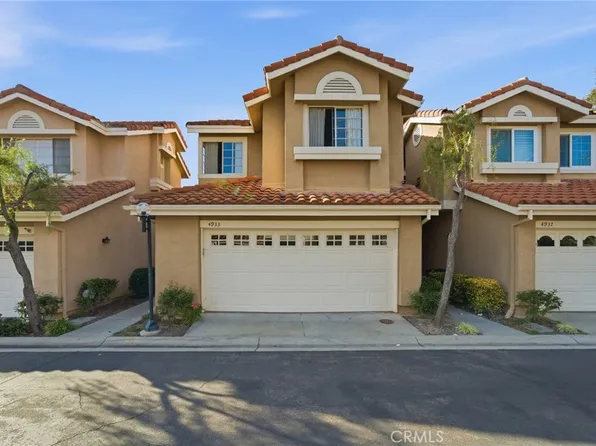 4933 Santo Dr, Oak Park, CA 91377
