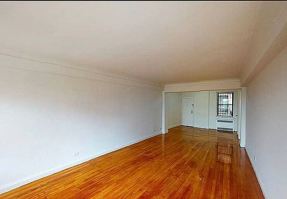 2nd image of 500 W 235th St APT 2C