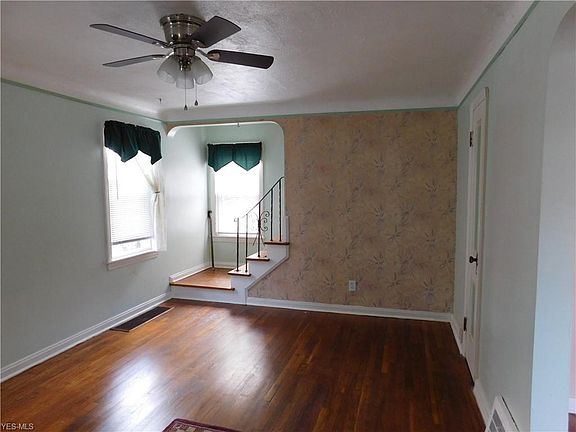 4th image of 12013 Milan Ave
