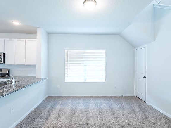 4th image of 109 Everglades Dr