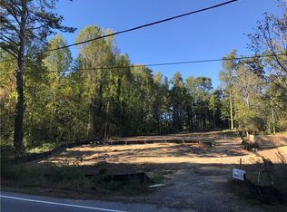 9710 Coleman Rd, Roswell, GA 30075