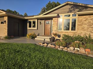 4120 E Shenandoah Trl, Sioux Falls, SD 57103