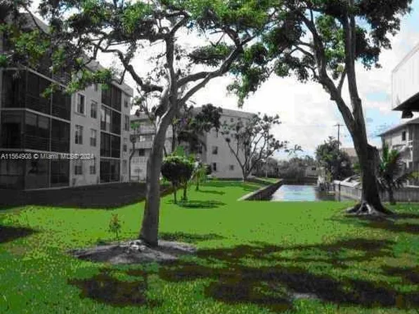 115 Royal Park Dr APT 4E, Oakland Park, FL 33309