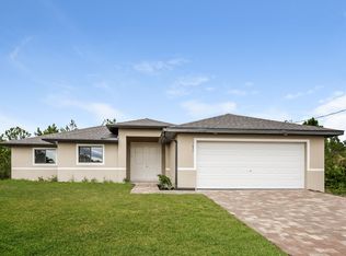 1035 Bassinger Ave S, Lehigh Acres, FL 33974