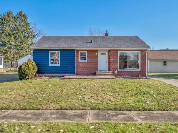 136 Roosevelt Ave, Waynesburg, OH 44688