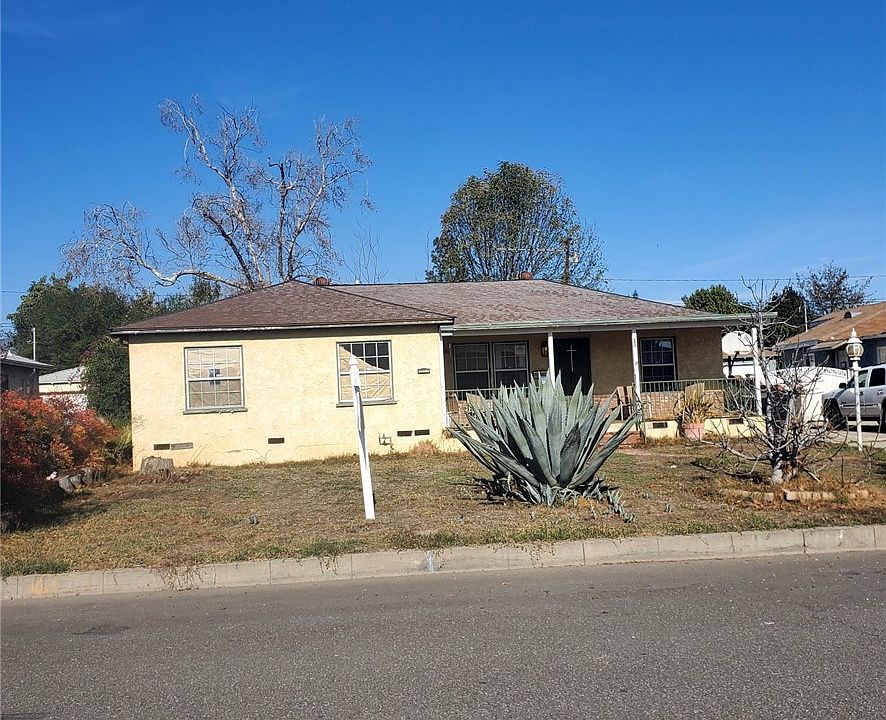 1st image of 255 Sherwood Pl