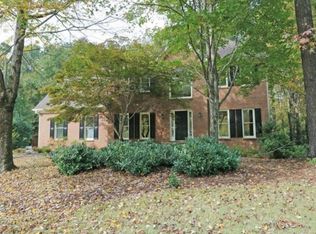 5025 Fox Lair Ln, Alpharetta, GA 30009