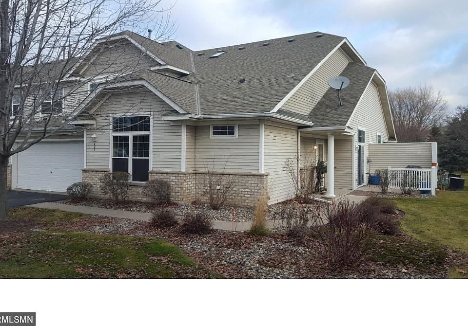 1st image of 421 Hickory Ln N