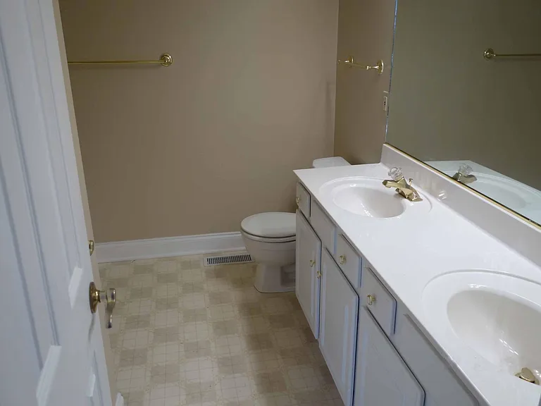 500 Gold Leaf Dr — Photo 12